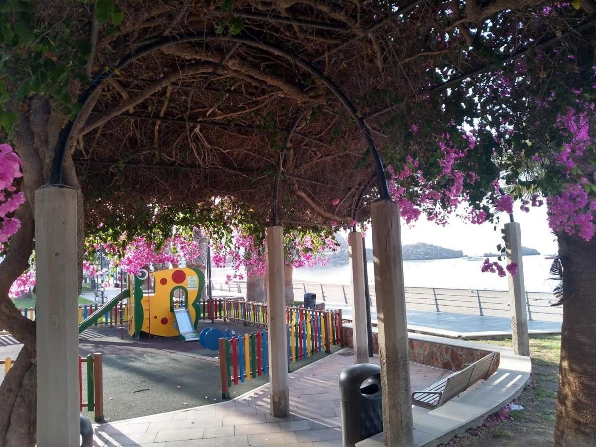 Aguilas Playa المظهر الخارجي الصورة